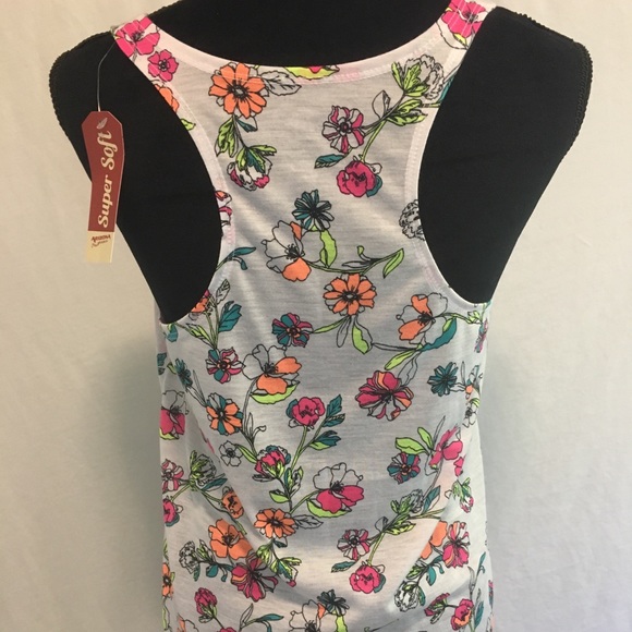 🛑SOLD🛑Arizona jean Womens floral tank - Picture 6 of 8